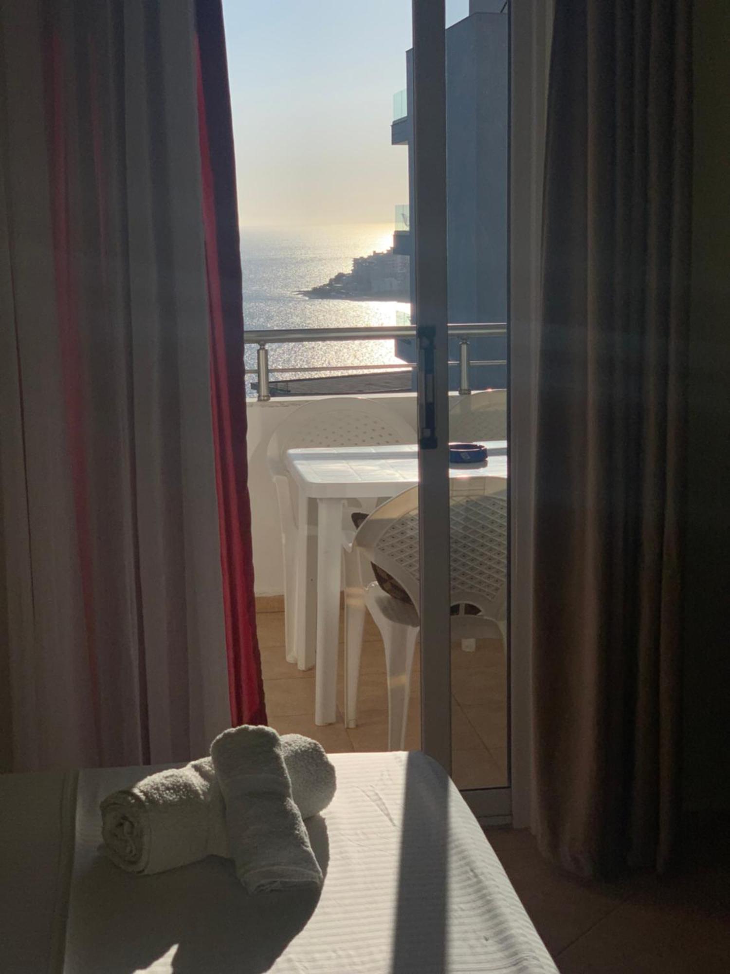 Guest - Sea Breeze Apartments Sarandë Exteriér fotografie